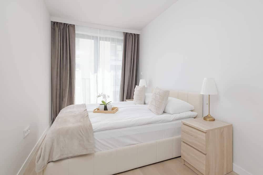 Ganze Wohnung, Geräumiges Appartement mit Parkplatz | Arbeitsbereich | In der Nähe der Altstadt in Lublin, Lublin und Umgebung