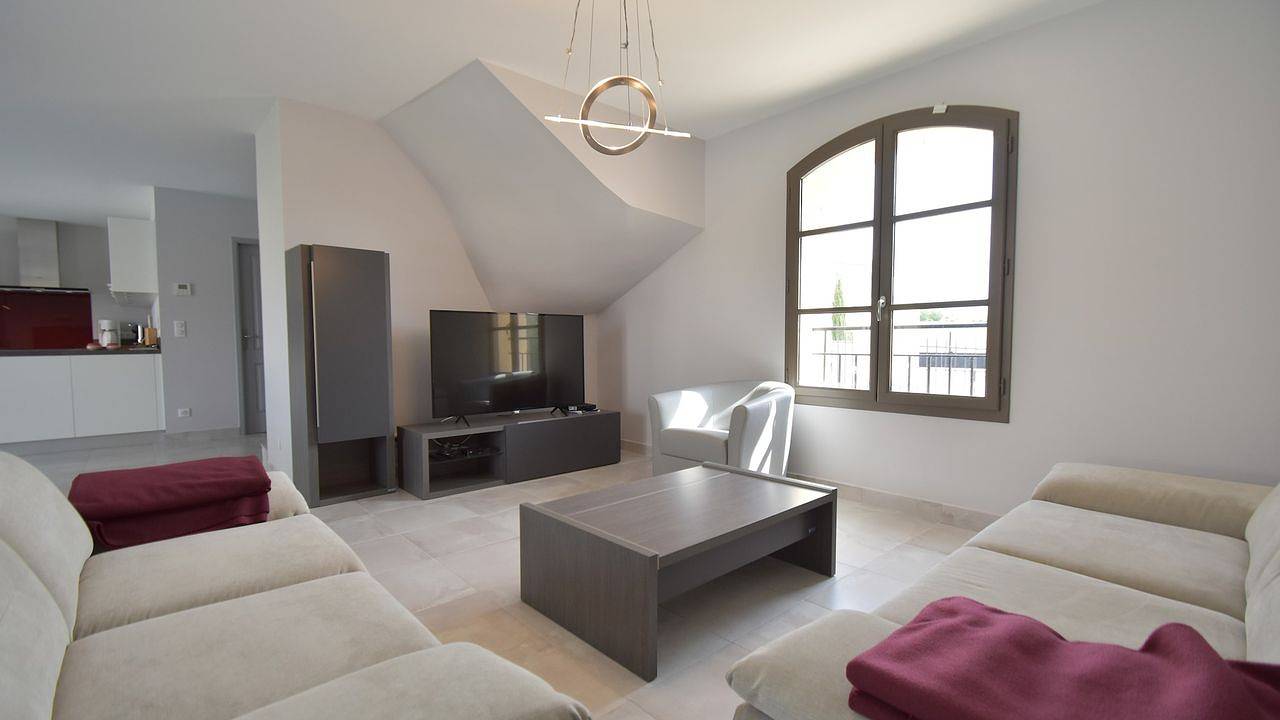Villa pour 8 personnes avec terrasse in Garrigues-Sainte-Eulalie, Région de Nîmes