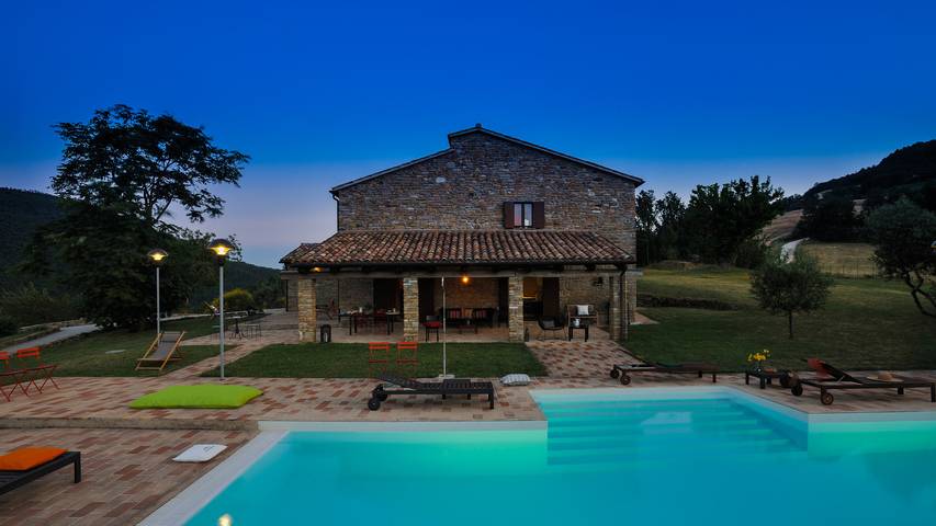 Maison de vacances pour 8 personnes, avec jardin et piscine à Pergola