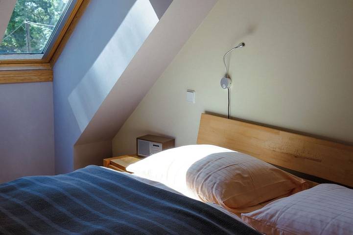 Ganze Wohnung, Studio 7 · Camélie – Ruhiges Studio im gräflichen Forsthaus in Temmen-Ringenwalde, Barnimerland Region