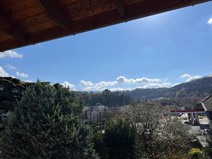 Gîte pour 6 personnes, avec balcon, animaux acceptés à Eybens