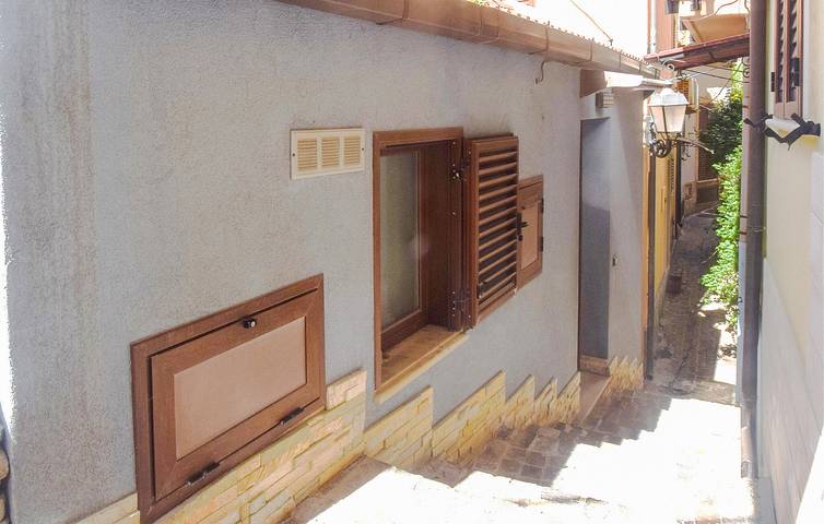Casa vacanza per 4 persone, con Terrazza a Scilla