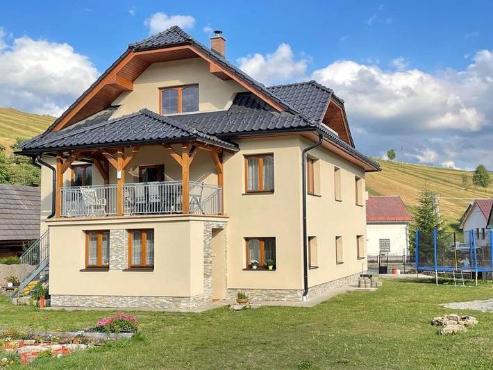 Dom dla 13 osób, z Balkon i Taras oraz Ogród i Basen dla dzieci w Park Narodowy Słowacki Raj