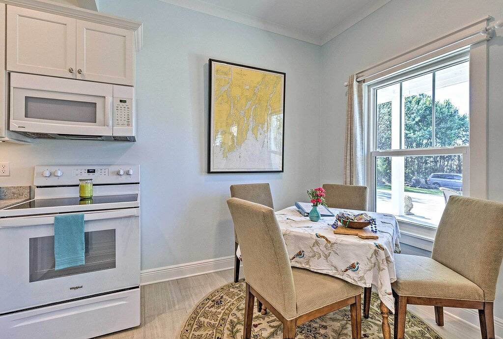 Ganze Wohnung, Neu! Harbour Oaks Haven: Gehen Sie zum Harbour / Front Beach in Ocean Springs, Mississippi Gulf Coast