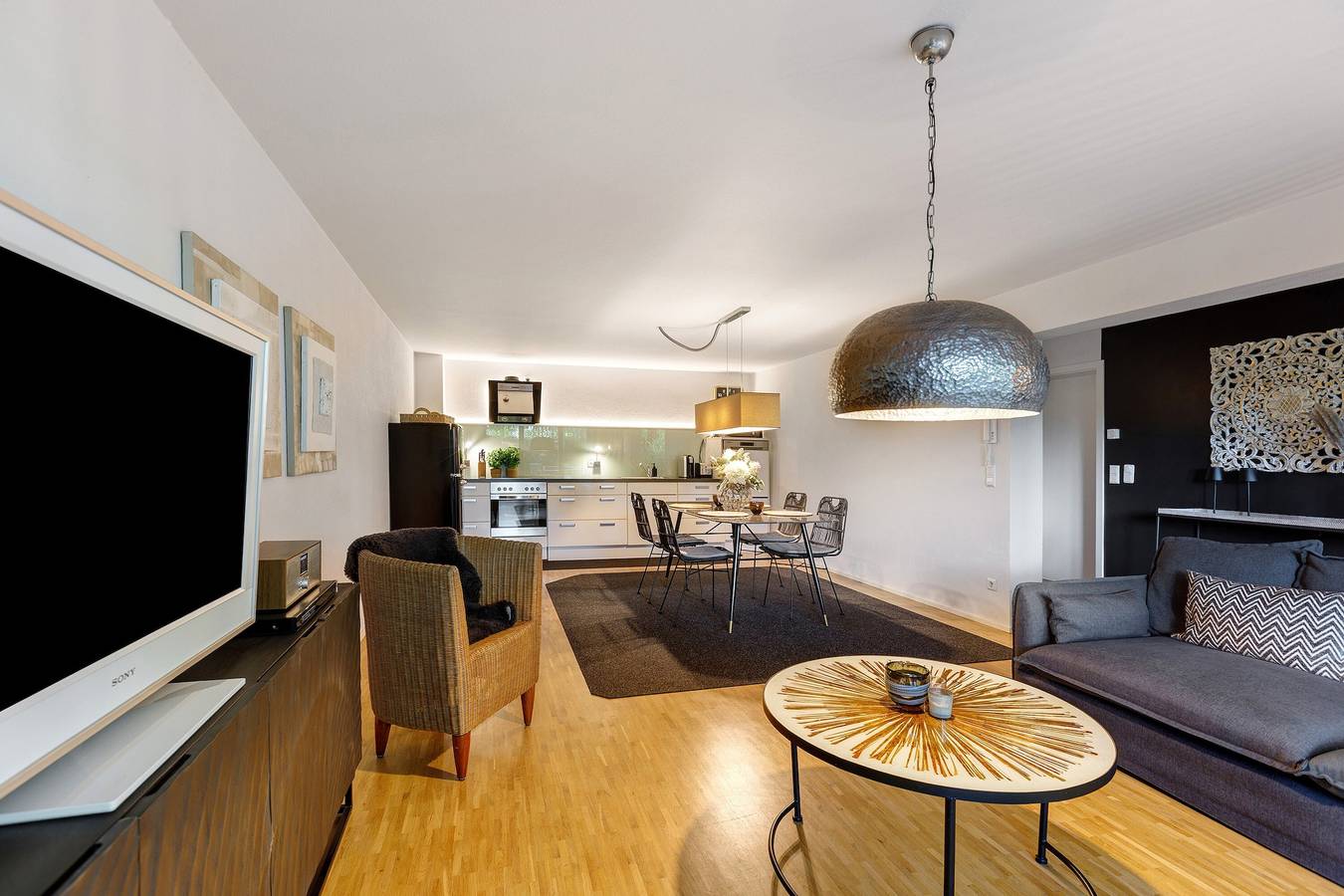 Ganze Wohnung, Apartment 'Fewo Spectrum' mit privater Terrasse und Wlan in Überlingen, Region Bodensee-Oberschwaben