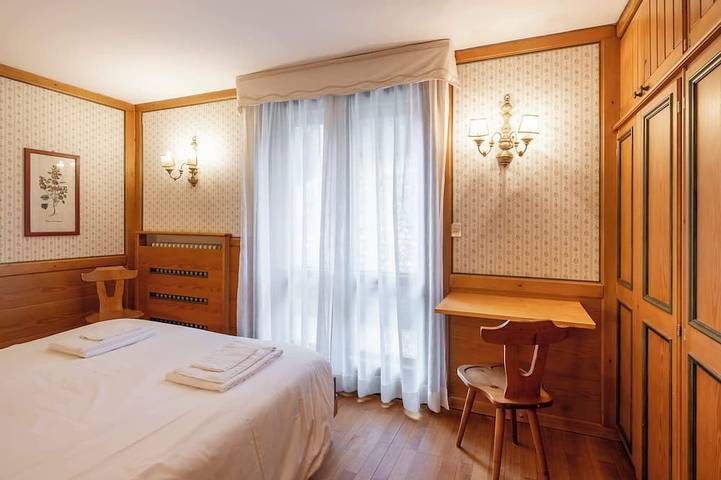 Apartamento entero, Cozy 3 bedroom with access to garden in Cortina d'Ampezzo y alrededores, Dolomiti Superski