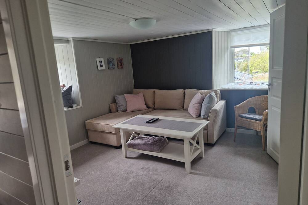 Ganze Wohnung, Quaint 1-bedroom basement apartment in charming Vestland in Askøy