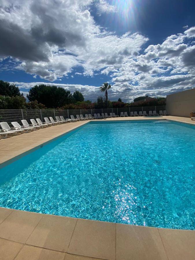 Location de vacances pour 5 personnes, avec piscine ainsi que jardin et vue, animaux acceptés à Gallargues-le-Montueux - 3