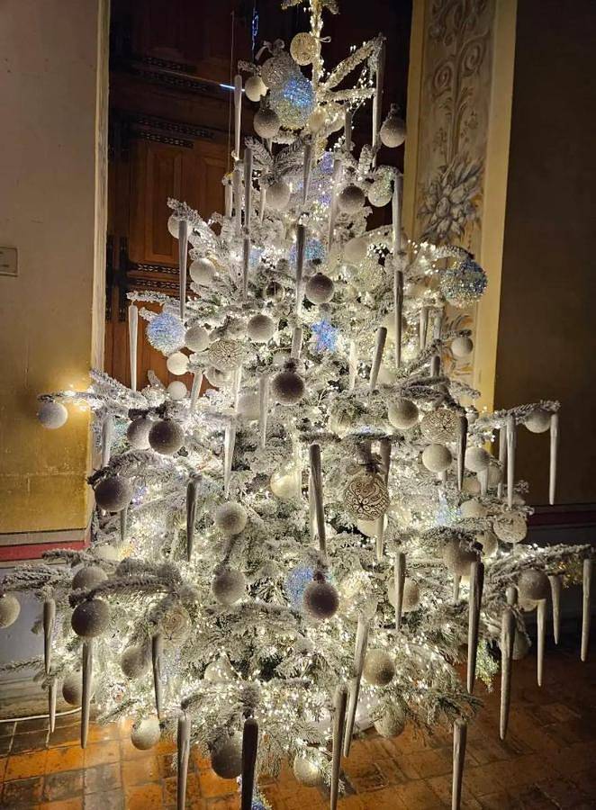 Location de vacances pour 4 personnes, avec vue ainsi que jardin et terrasse à Bourré - 3