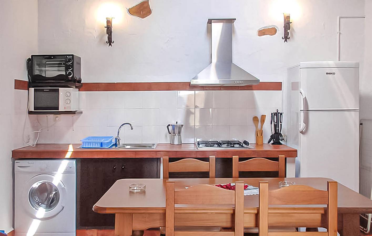 Encantador apartamento de 250 m² con piscina y terraza, cerca de Río de Companillas in Campanillas, Almogía