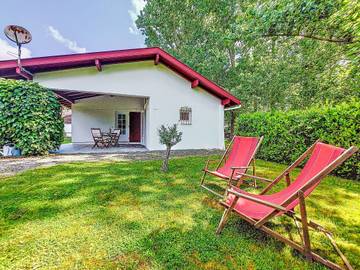 Gîte pour 2 personnes, avec terrasse et jardin à Soustons
