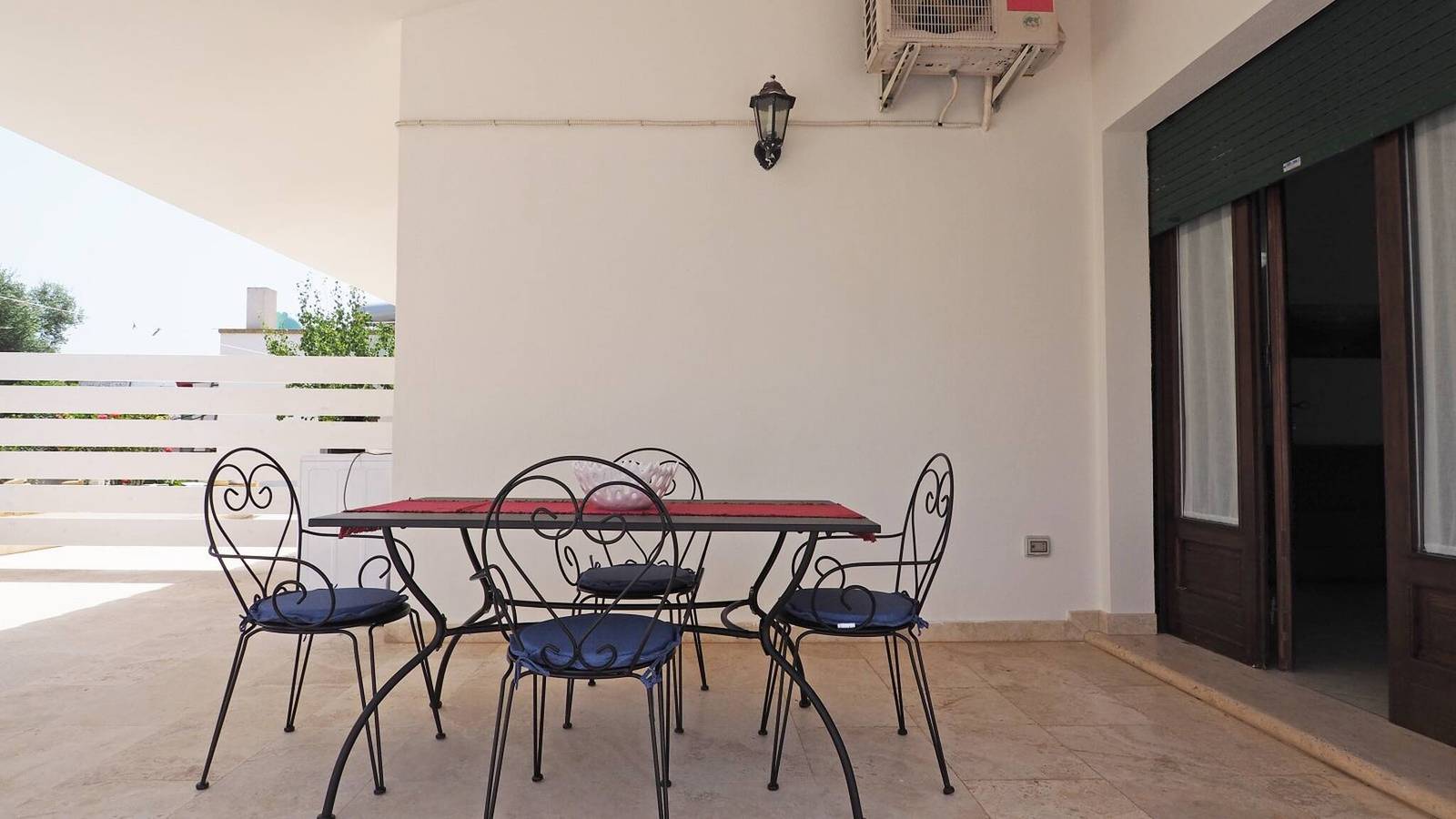 Villetta Nonno Seba 4 posti a pochi metri dal mare in Torre Suda, Racale