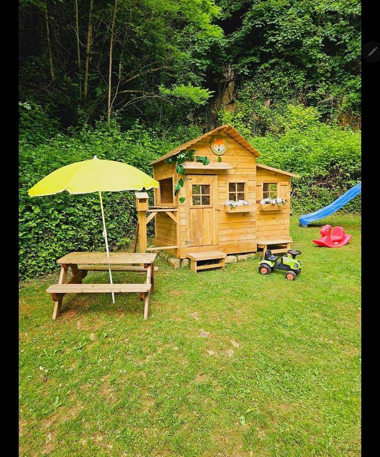 Petit chalet 4 personnes bain nordique in Amoncourt, Haute-Saône