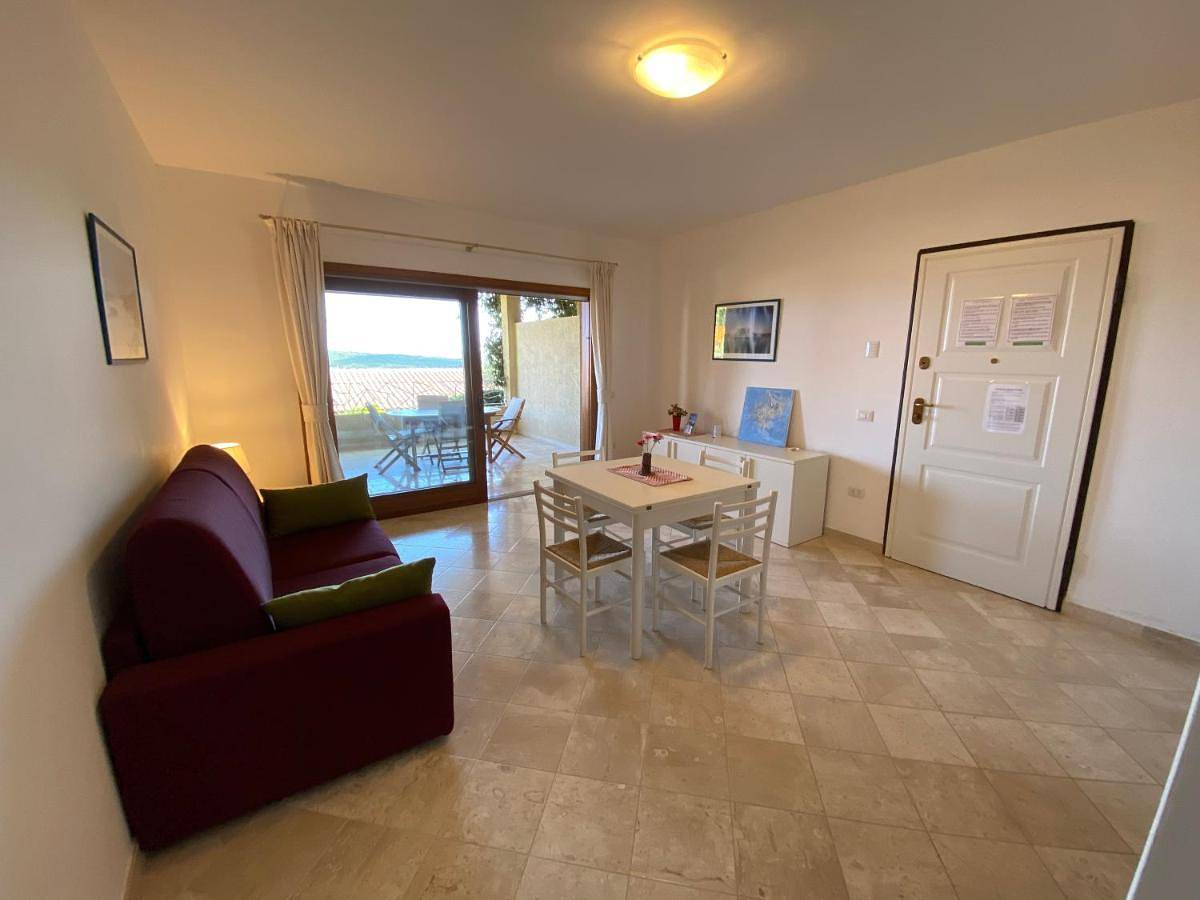 Appartement entier, Seaview Apartment (N° 12) in Porto Pozzo, Santa Teresa Gallura