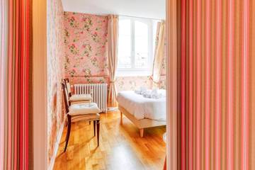 Location De Vacances pour 8 Personnes dans Angers, Vallée de la Loire, Photo 2
