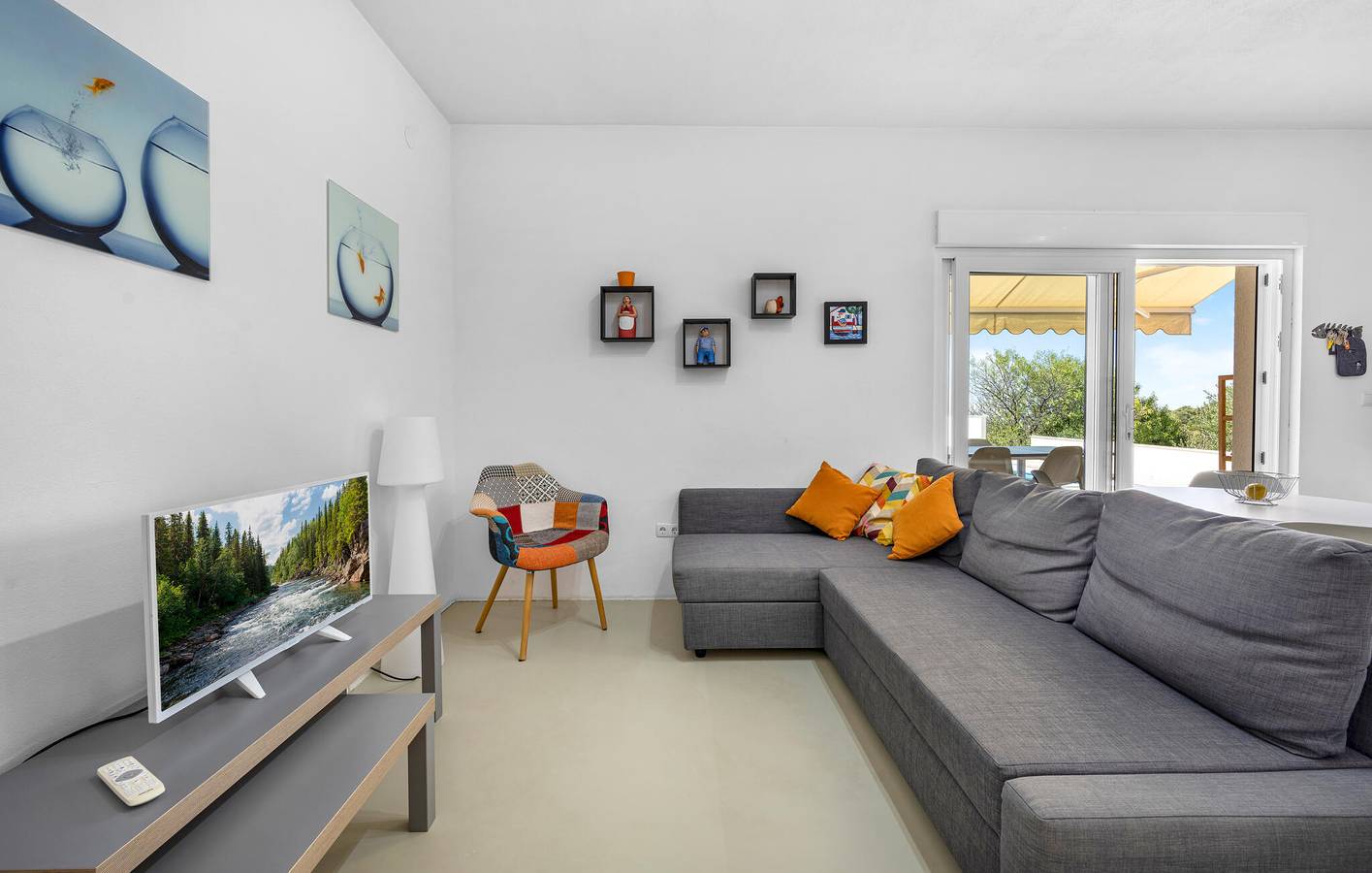 Maison de vacances pour 9 personnes avec terrasse in Rogoznica, Šibenik-Knin