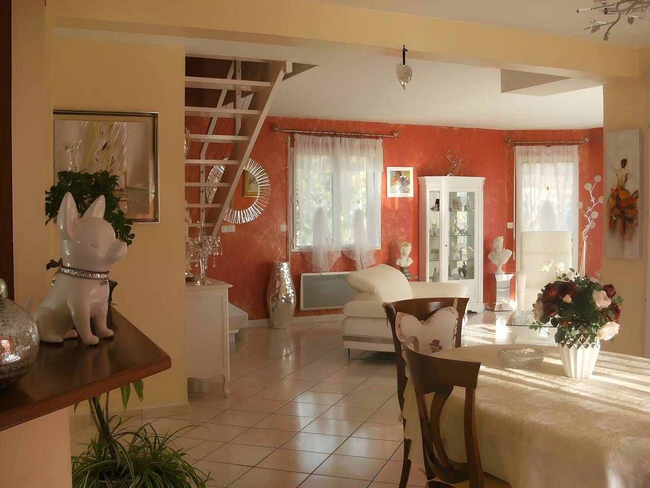 Bed & Breakfast 'Chez Mireille - Kamer Maya' met gedeelde tuin, balkon en wifi in Cancale, Bucht des Mont-Saint-Michel