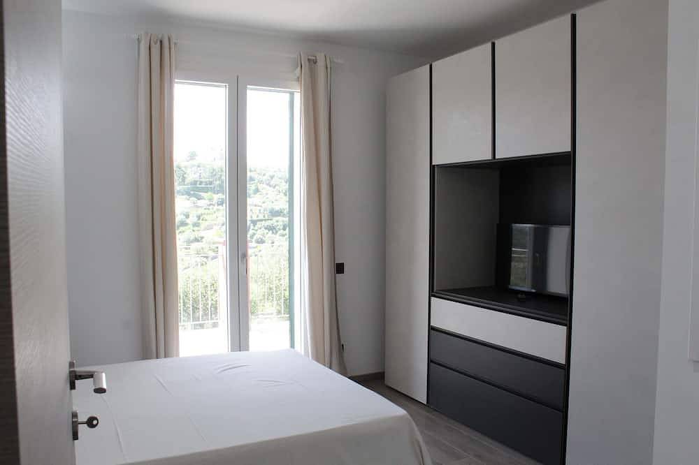 3 Bedroom Villa in Liguria in Imperia, Riviera di Ponente