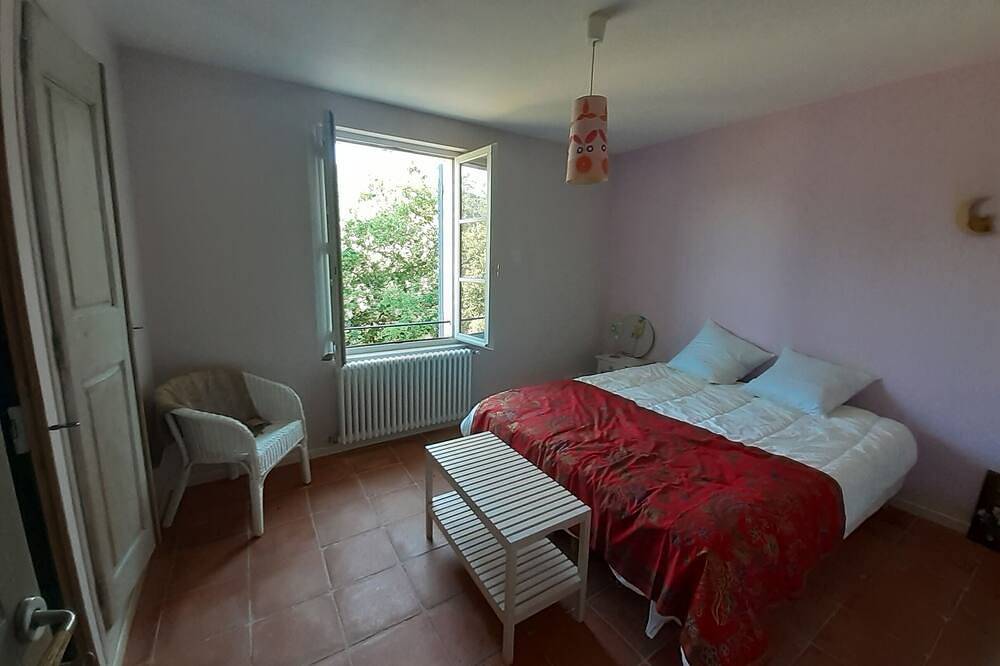Maison à la campagne avec piscine in Mazaugues, Région de Brignoles