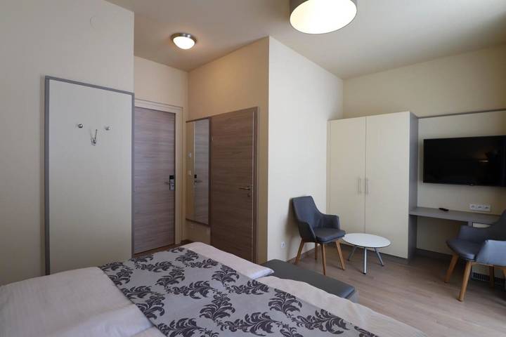 Hotel für 2 Personen, mit Garten und Terrasse in Schottwien