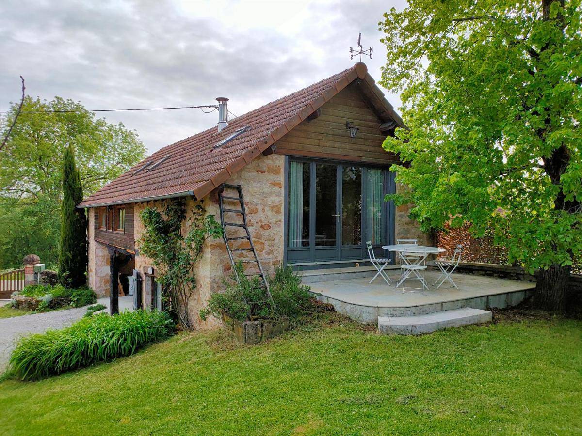 Le Zegathan, Gîte de caractère avec piscine in Béduer, Lot