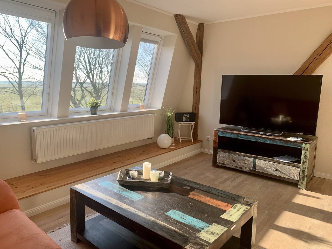 Ganze Wohnung, Ferienwohnung 'Denkerhof Südsonne' mit Gemeinschaftsgarten & Wlan in Reußenköge, Nordfriesland