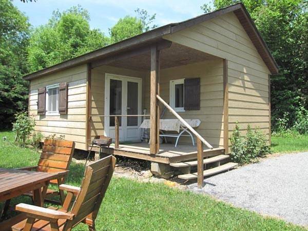 Chalet pour 4 personnes, avec vue et terrasse dans le Tarn - 2