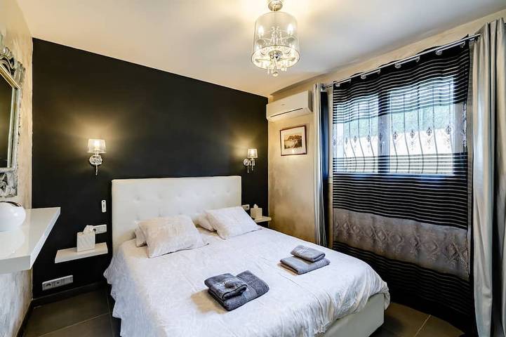 Villa pour 12 personnes, avec jardin et jacuzzi à la La Ciotat - 2