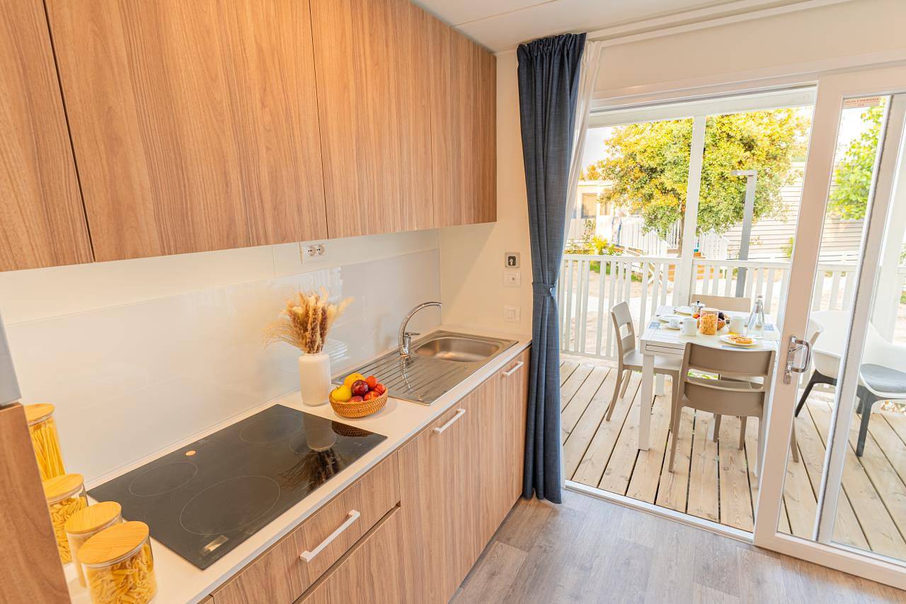 Le Mimose Family Camping Village Lodge Dog  für 4 Personen in Porto Sant'Elpidio, Provincia de Fermo