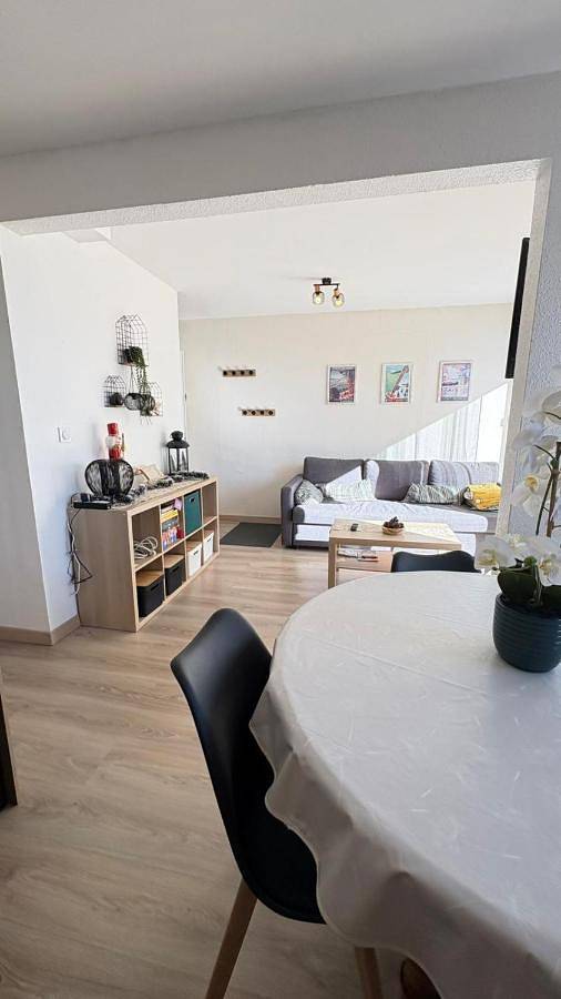 Gîte pour 4 personnes, avec terrasse à Égat - 3