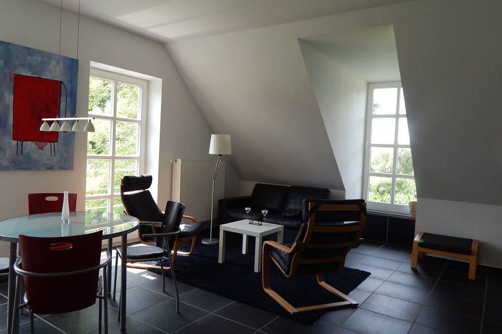 Ganze Wohnung, Ferienwohnung/App. für 2 Gäste mit 65m² in Zehna in Zehna, Mecklenburgische Seenplatte