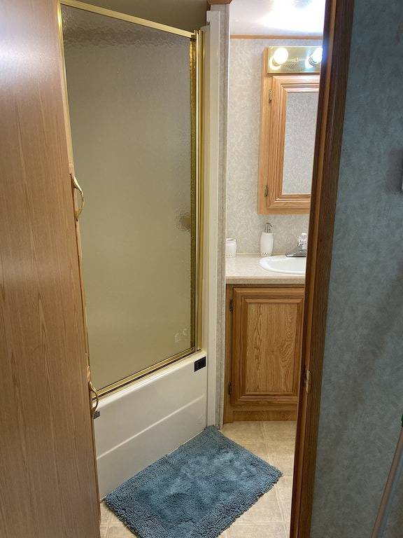 Tiny Toot - “On Deep Creek” Bryson City, Nc in Fontana Lake