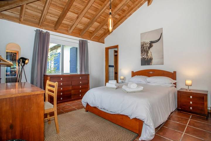 Location de vacances pour 6 personnes, avec jardin, adapté aux familles dans São Miguel - 3