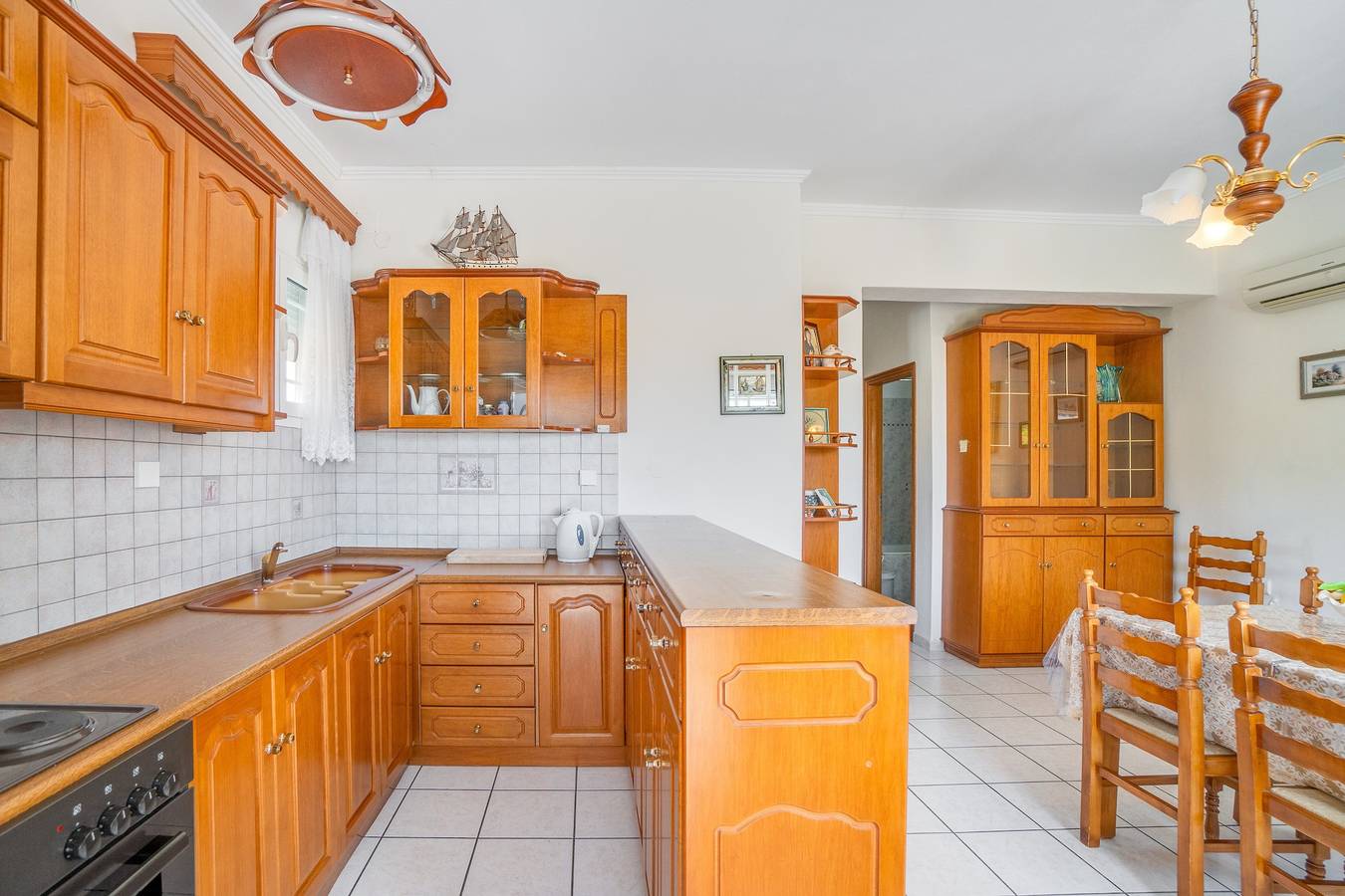 Entire apartment, Holiday Apartment "Captain Spiros Casa Nuova 2,3" with Mountain View in Gaios, Paxos