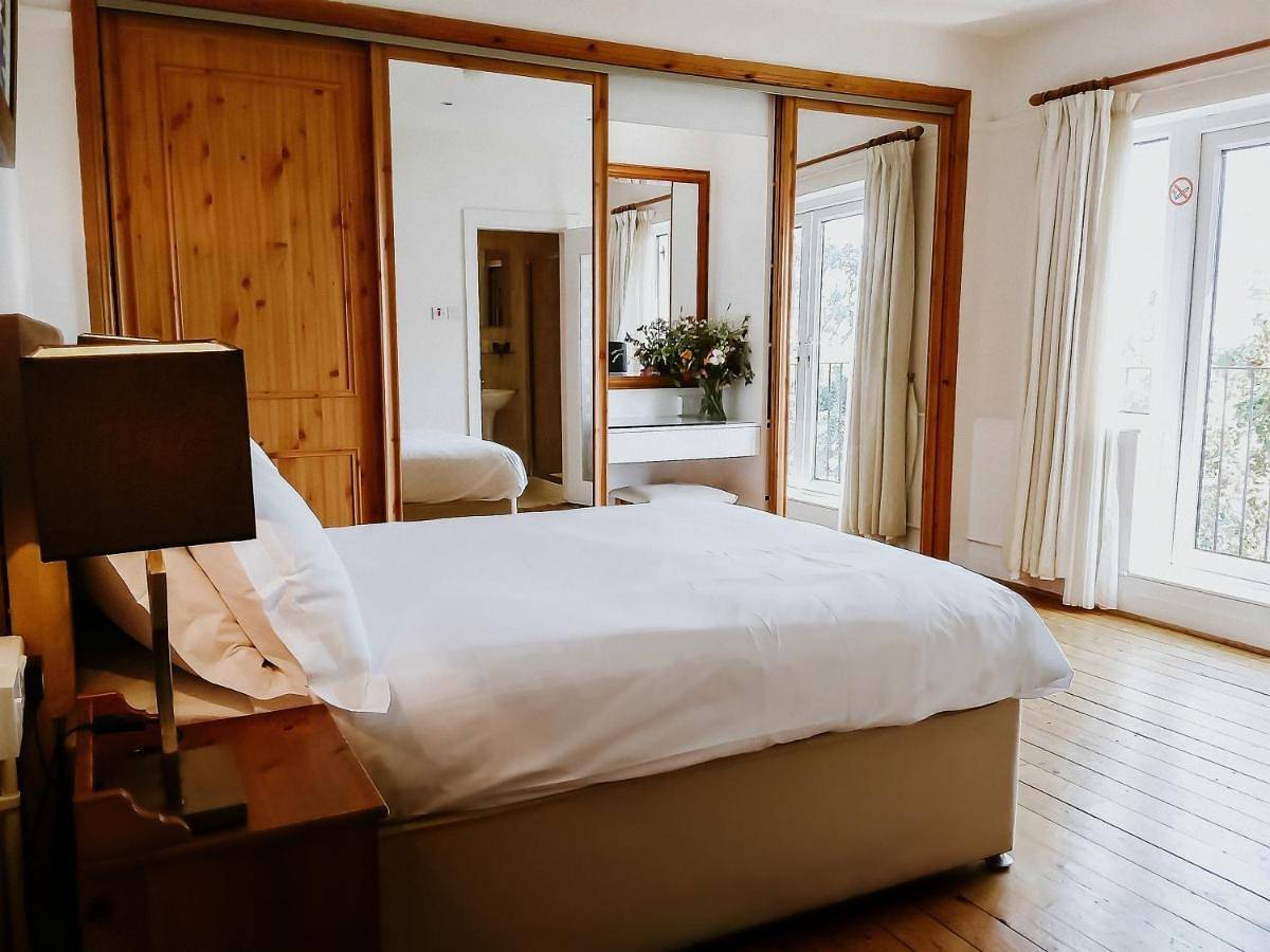 Deluxe Double Room with Sea View in Rostrevor, County Down