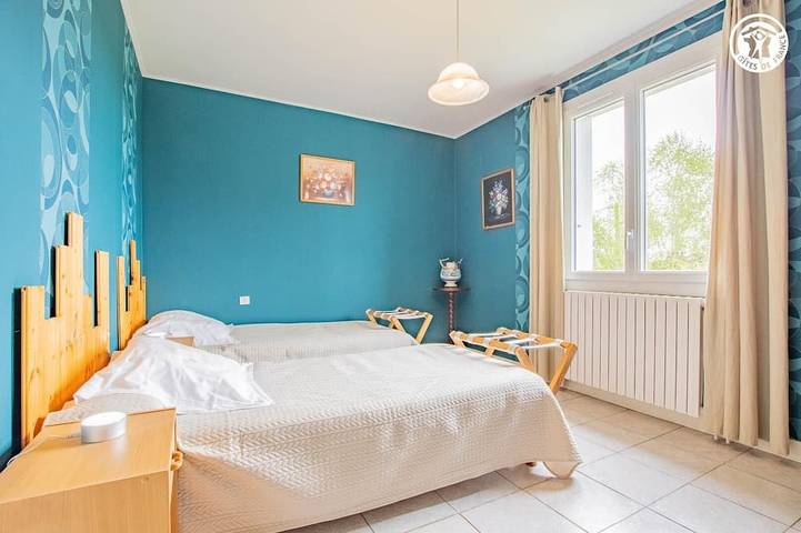 Location de vacances pour 6 personnes, avec jardin à Saint-Didier-sur-Arroux - 4