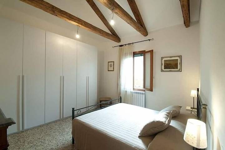 Hübsches Haus in einer ruhigen und traditionellen Nachbarschaft in Venedig, Lagune von Venedig