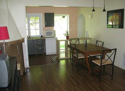 Gîte pour 4 personnes, avec jardin et terrasse, animaux acceptés à Saint-Georges-d'Oléron - 4