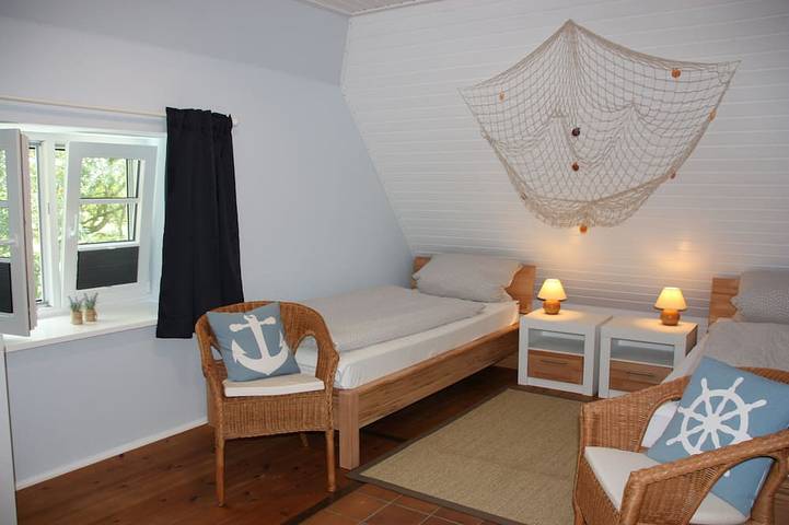 Ferienhaus für 4 Personen, mit Garten und Terrasse in Osterhever - 3