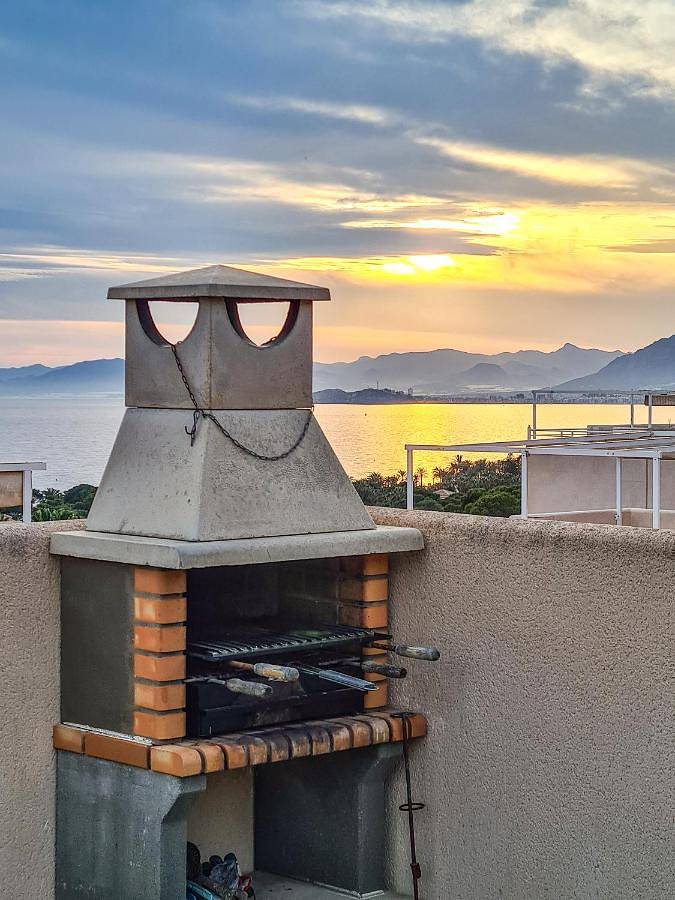 Gîte pour 6 personnes, avec vue ainsi que terrasse et piscine, animaux acceptés à La Azohía - 4