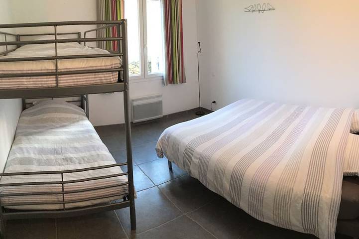 Location de vacances pour 8 personnes, avec terrasse et jardin à Aubignan - 4