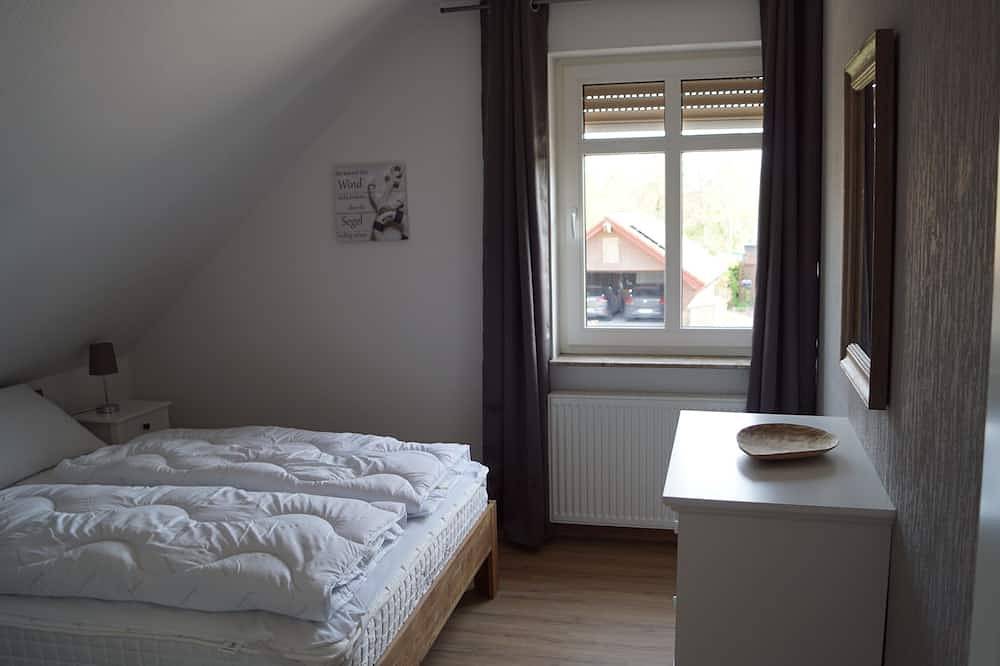Nordseeküste,  charmantes Friesenhaus mit Kamin, Wintergarten, Sauna, Strandkorb in Horumersiel, Wangerland