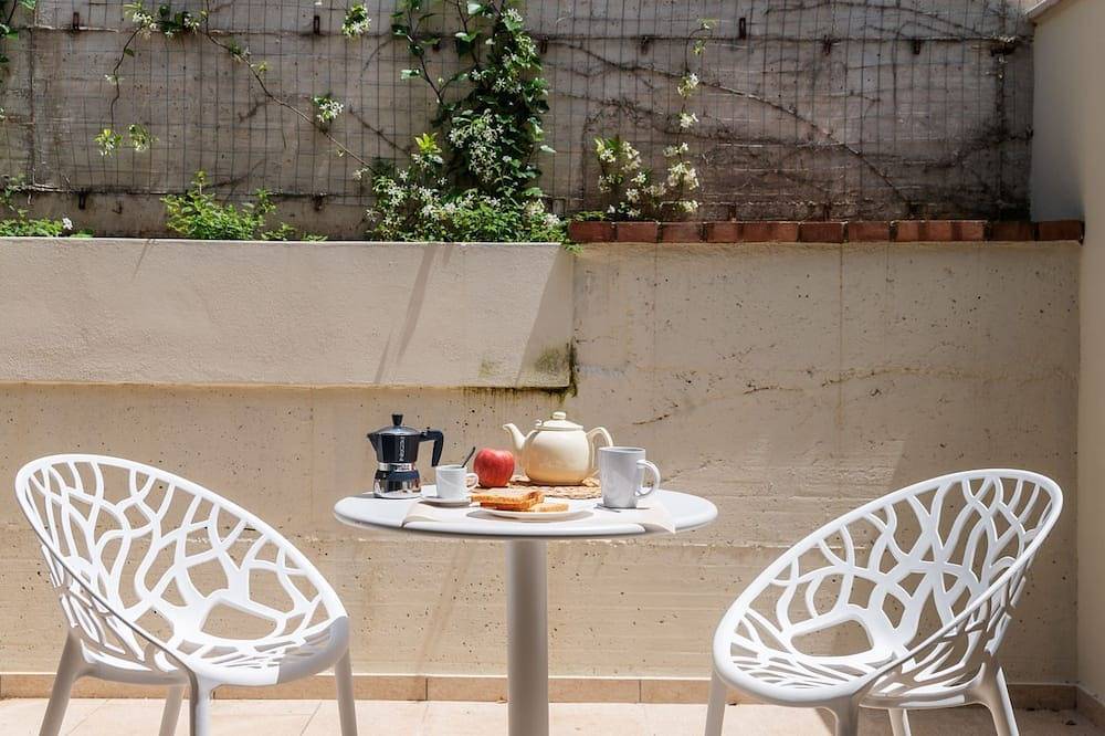Apartamento entero, Magarella apartment Palinuro Patio in Vibonati, Cilento