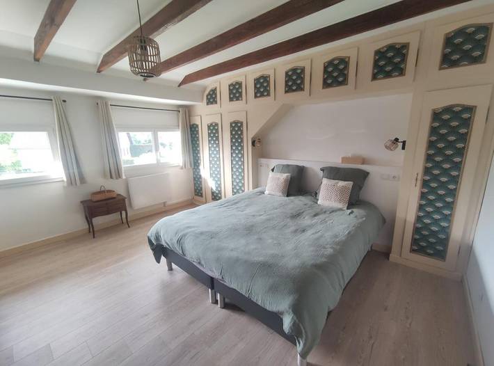 Location de vacances pour 11 personnes, avec jardin à Lanobre - 3