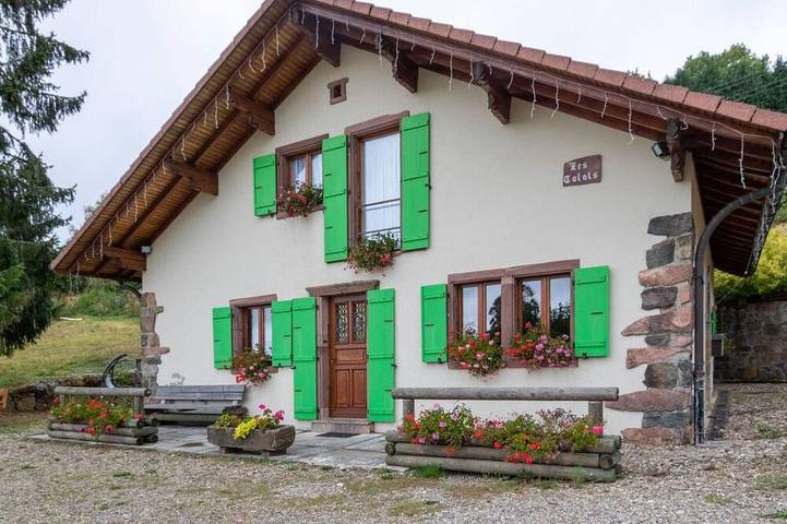 Gîte pour 9 personnes, avec jardin