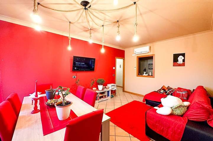 Location de vacances pour 10 personnes, avec jardin et balcon, animaux acceptés à Desenzano del Garda