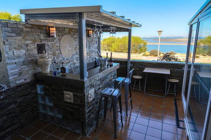 Apartamento de vacaciones para 4 personas, con jardín y jacuzzi - 1