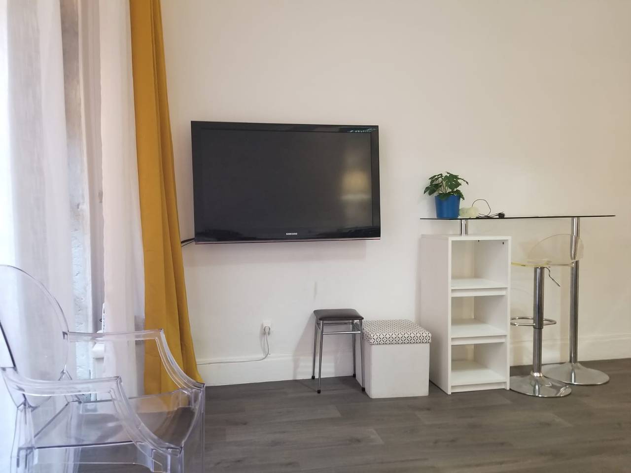 Ganze Ferienwohnung, Ferienwohnung für 2 Personen mit Terrasse in Fourvière, Lyon