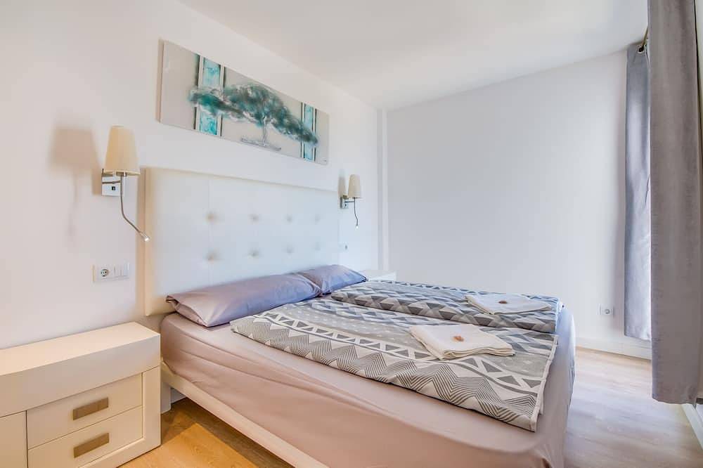 Ganze Wohnung, Sa Maniga - gehobene Fewo, Strandlage/Meerblick, 2 Schlafzimmer ,Wifi, 5 Etage in Cala Millor, Sant Llorenç des Cardassar