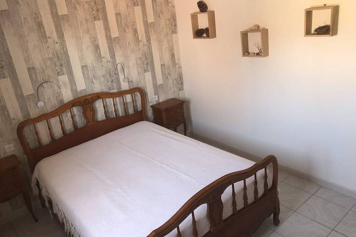 Maison 3 chambres avec véranda, climatisation et belles prestations. in Sorède, Côte méditerranéenne (France)